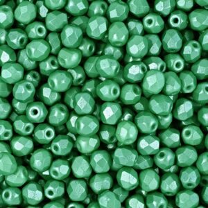 Broušené korálky 4mm Pearl Shine Light Green - 45 ks